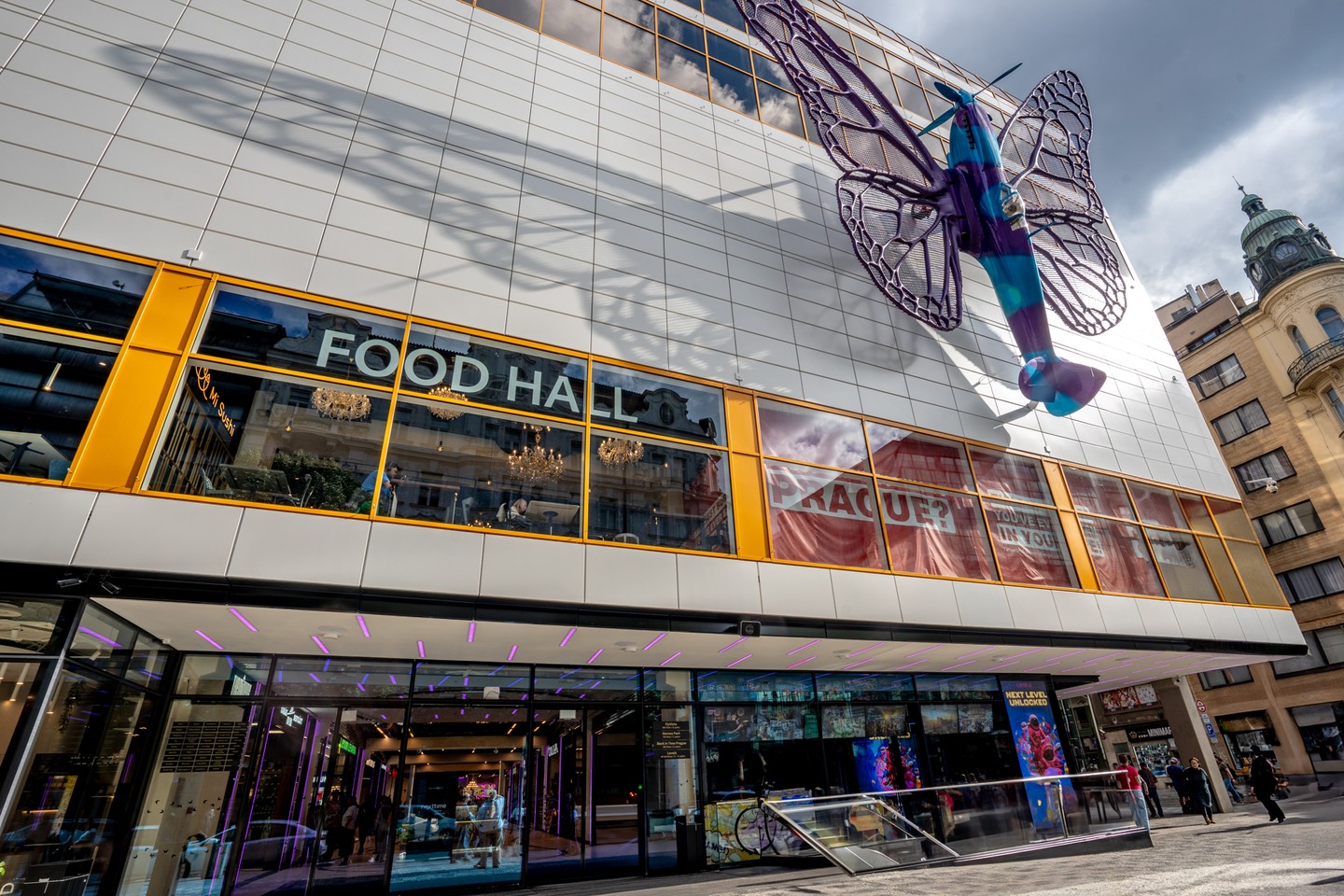 Five Guys míří do Prahy: Slavný fastfood otevře první pobočku už 8. prosince v Máj – House of Fun